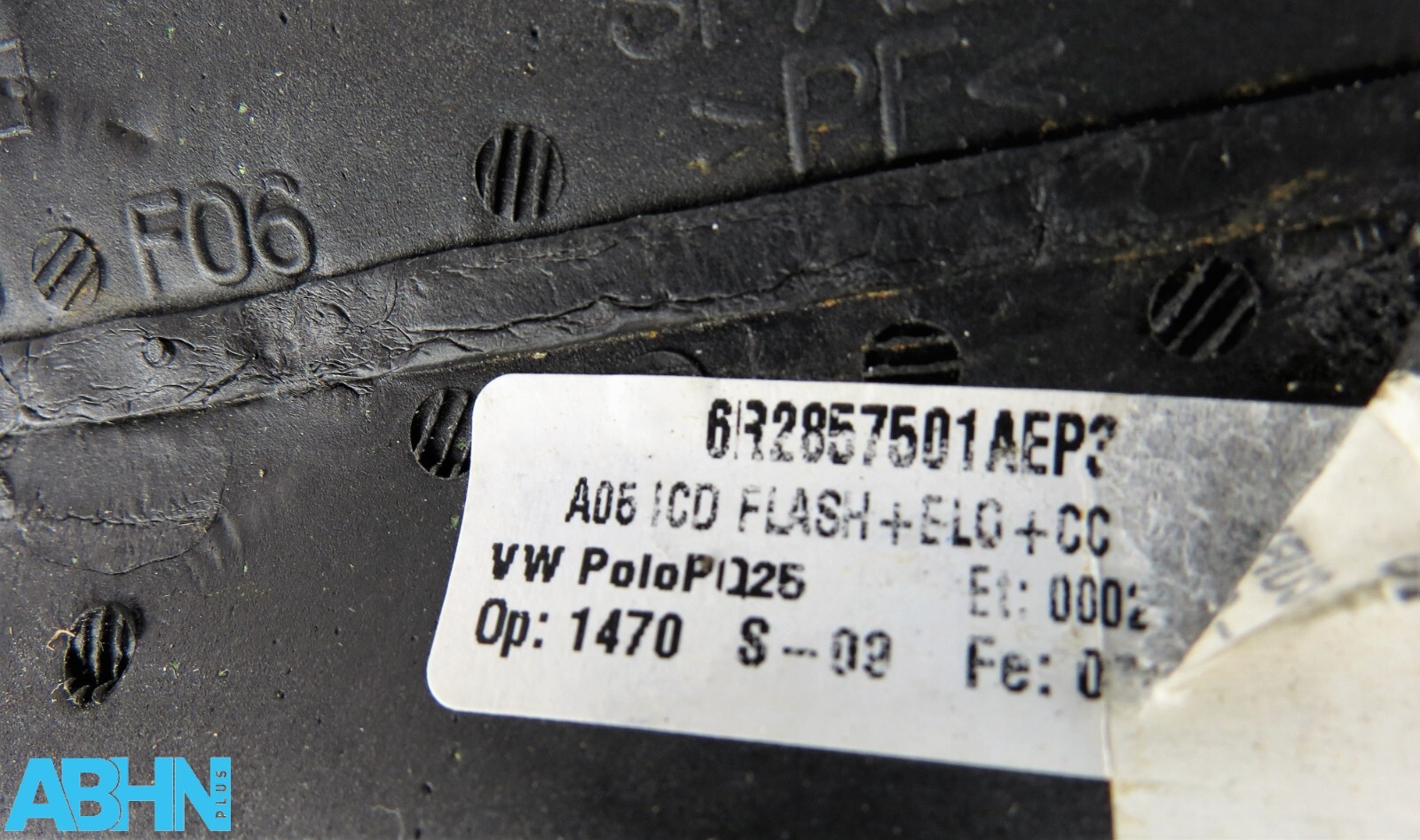 VW Polo 6R 09-14 Left Side Electric Heated Door Mirror 6R2857501AE Flash Red P3G - Image 9