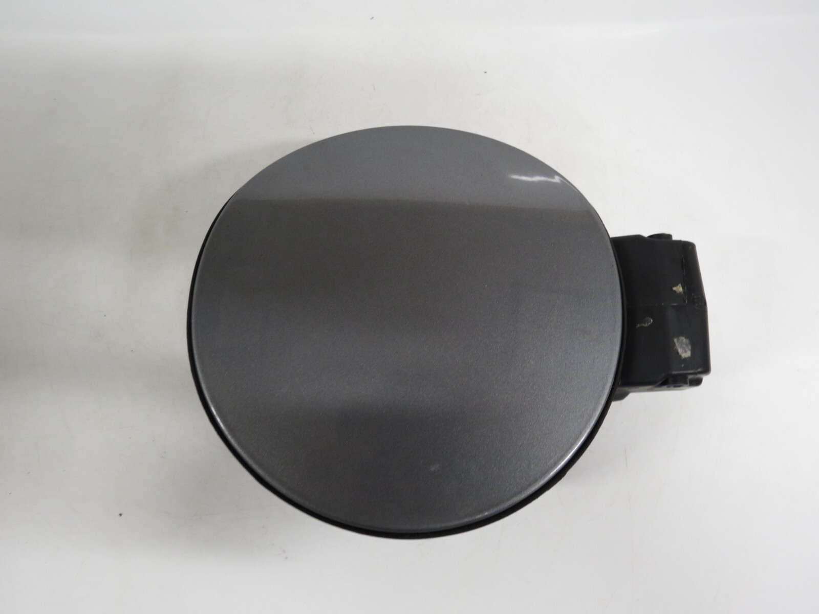 VW Golf 5 MK5 (03-09) Fill-In Fuel Flap Cover 1K6809857B 1K6809857 United Grey - Image 3