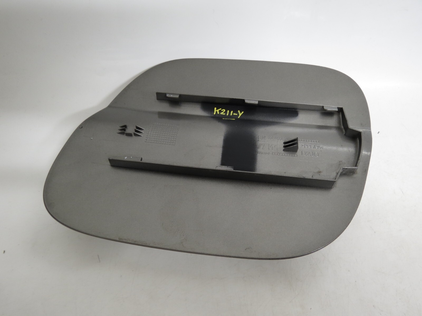 Vauxhall Opel Astra K MK7 /15-20 Fuel Flap Cover 13463255 D2JO Met Beige-Grey - Image 6