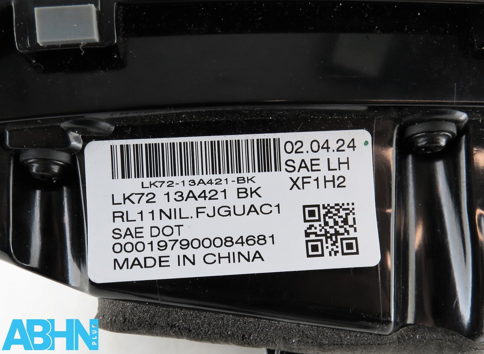 LK72-13A421-BK Discovery Sport L550 19-24 Genuine Left LED Inner Tail Light Lamp - Image 10