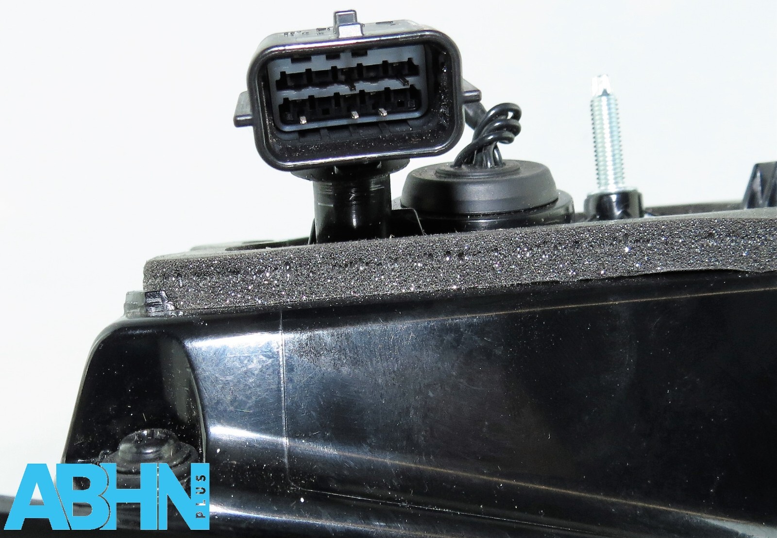 LK72-13A421-BK Discovery Sport L550 19-24 Genuine Left LED Inner Tail Light Lamp - Image 11