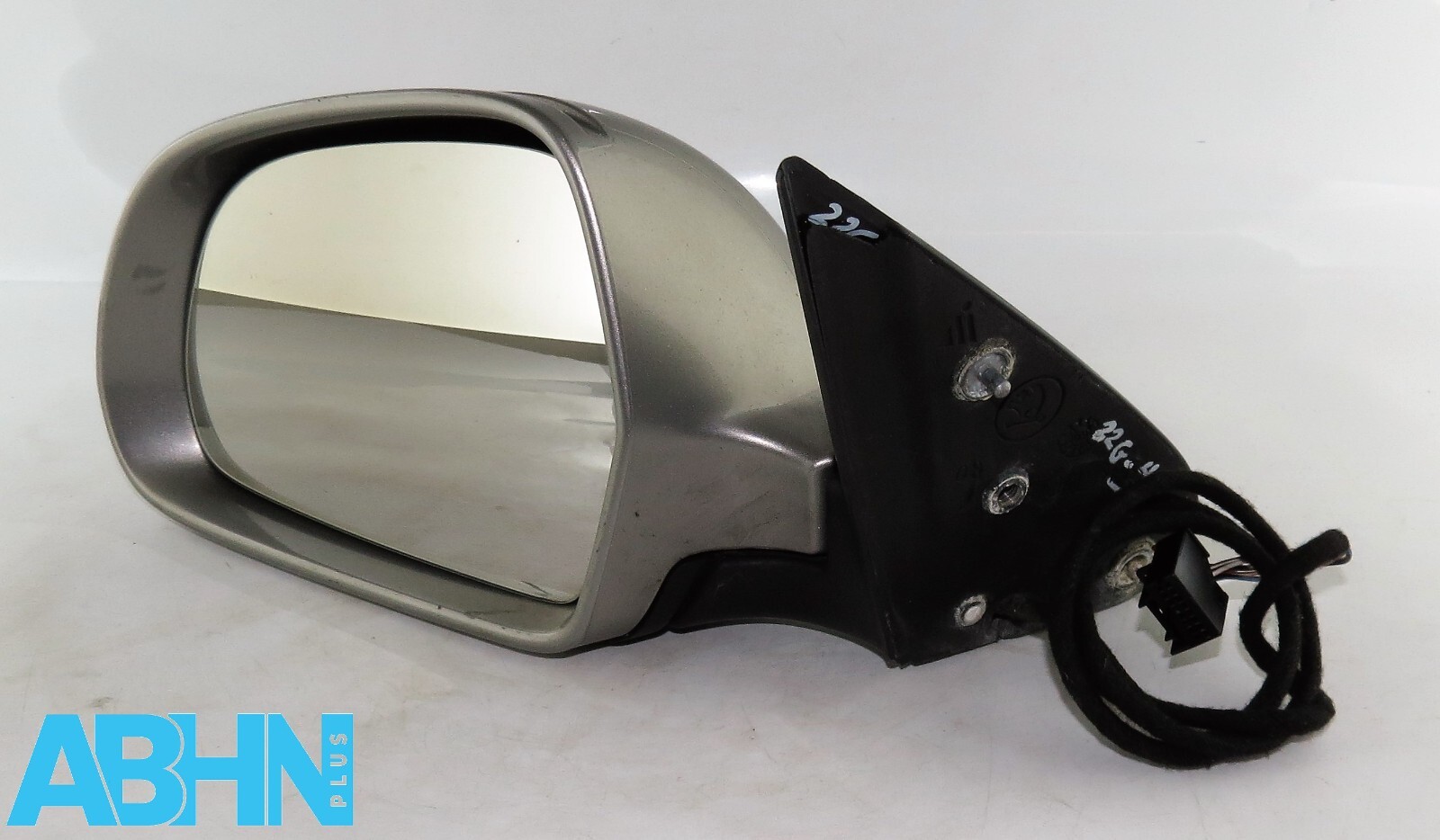 Skoda Octavia MK2 1Z Facelift (09 - 13) Power Folding Left Wing Mirror Met Beige - Image 2