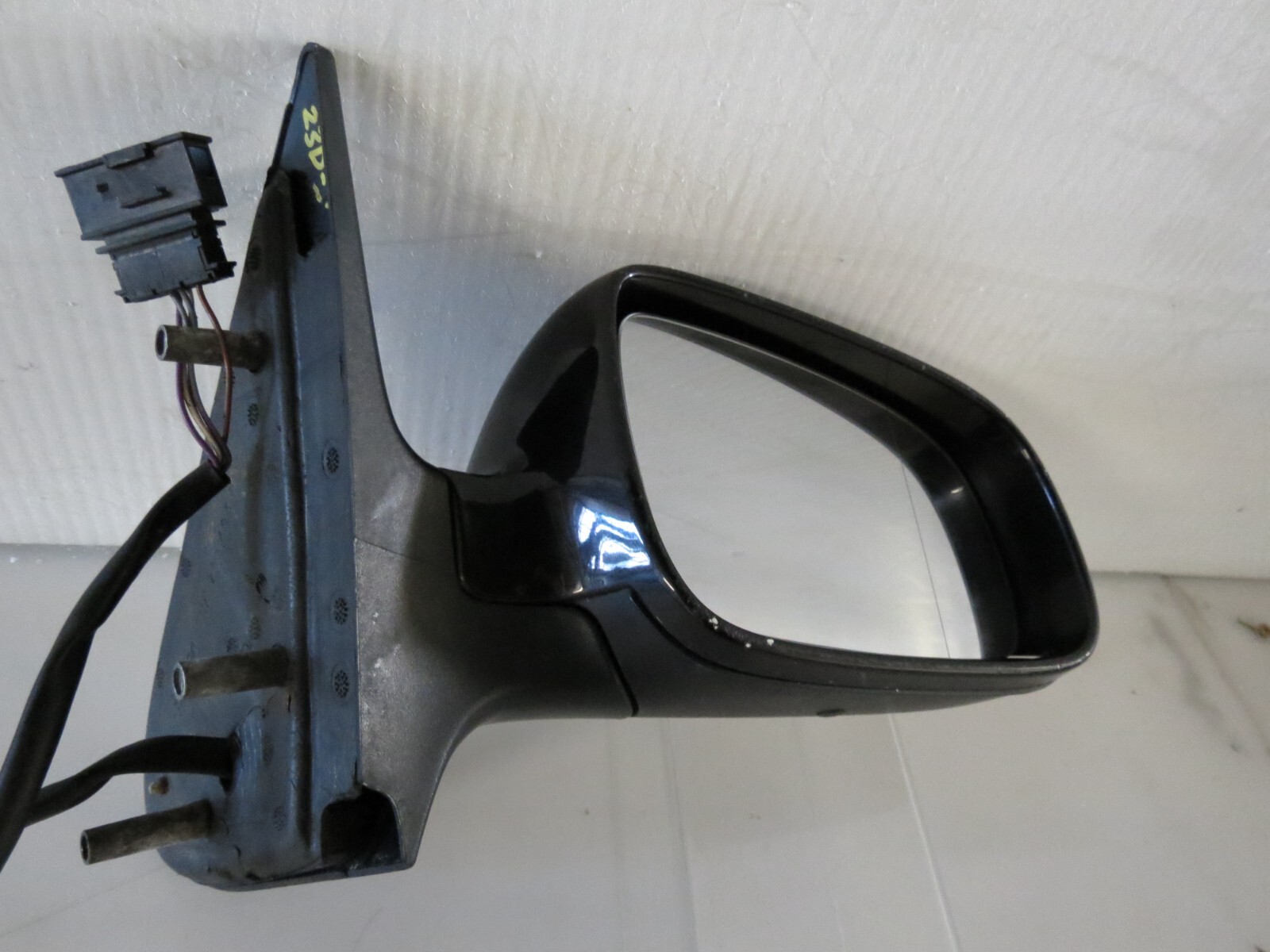 VW Polo 6N2 /1999-2001 Right Side Electric Heated Wing (Long) Mirror Magic Black - Image 10