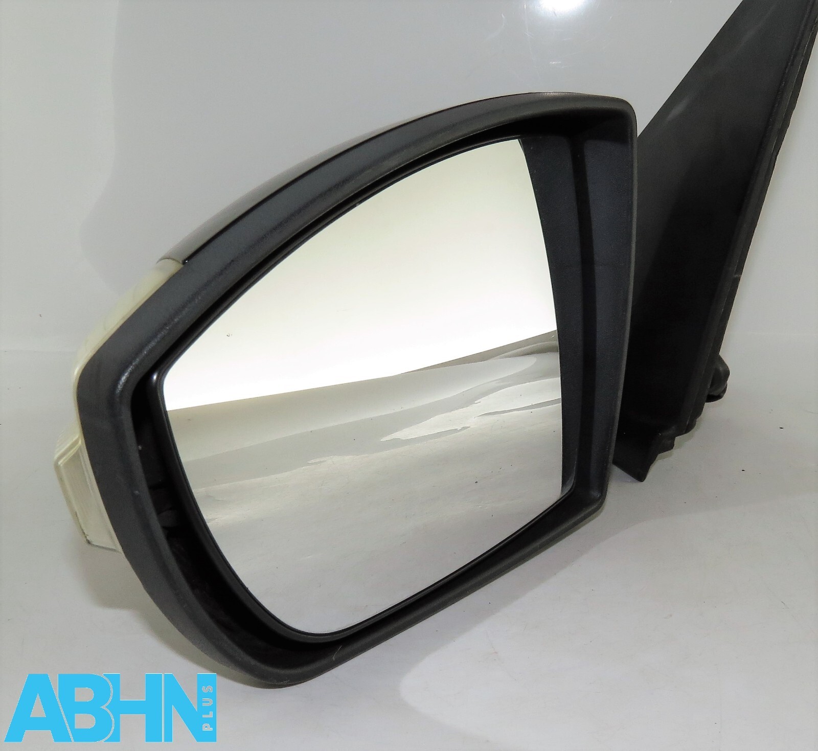 Ford Galaxy Mk2 (06-10) Left Side Electric Heated Door Mirror Met Black 6-Wires - Image 5