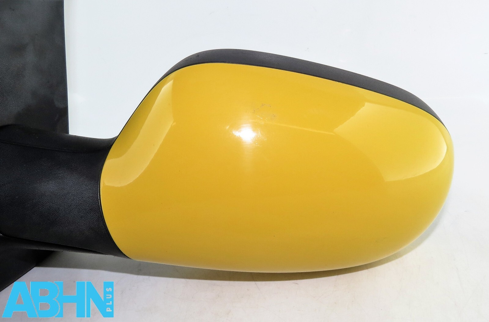 Renault Megane MK1 1996-1999 Convertible Left Side Electric Wing Mirror Yellow - Image 4