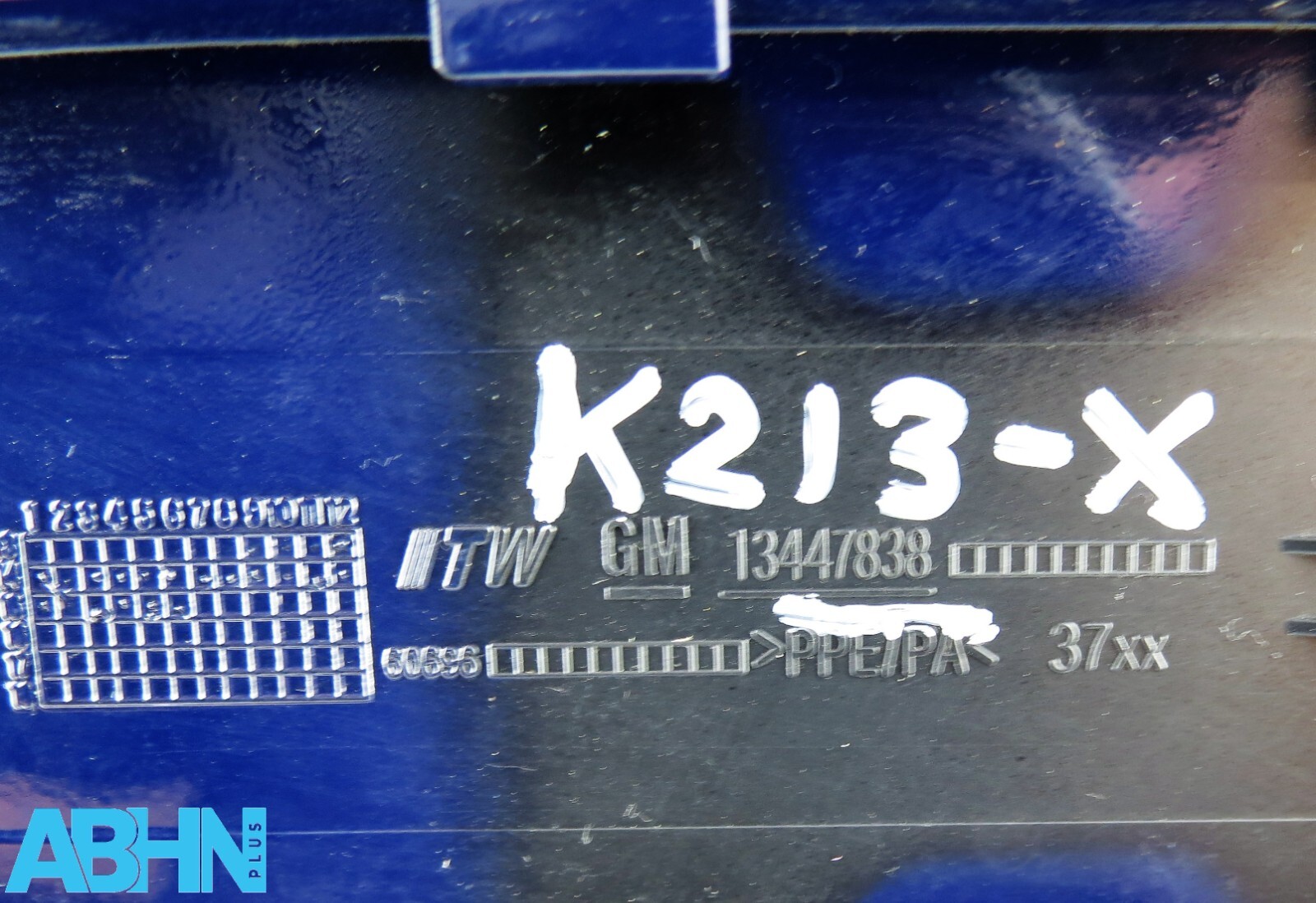 Vauxhall Insignia A (2008-2017) Fuel Flap Cover Door 13447838 Nidnight Blue 37xx - Image 8