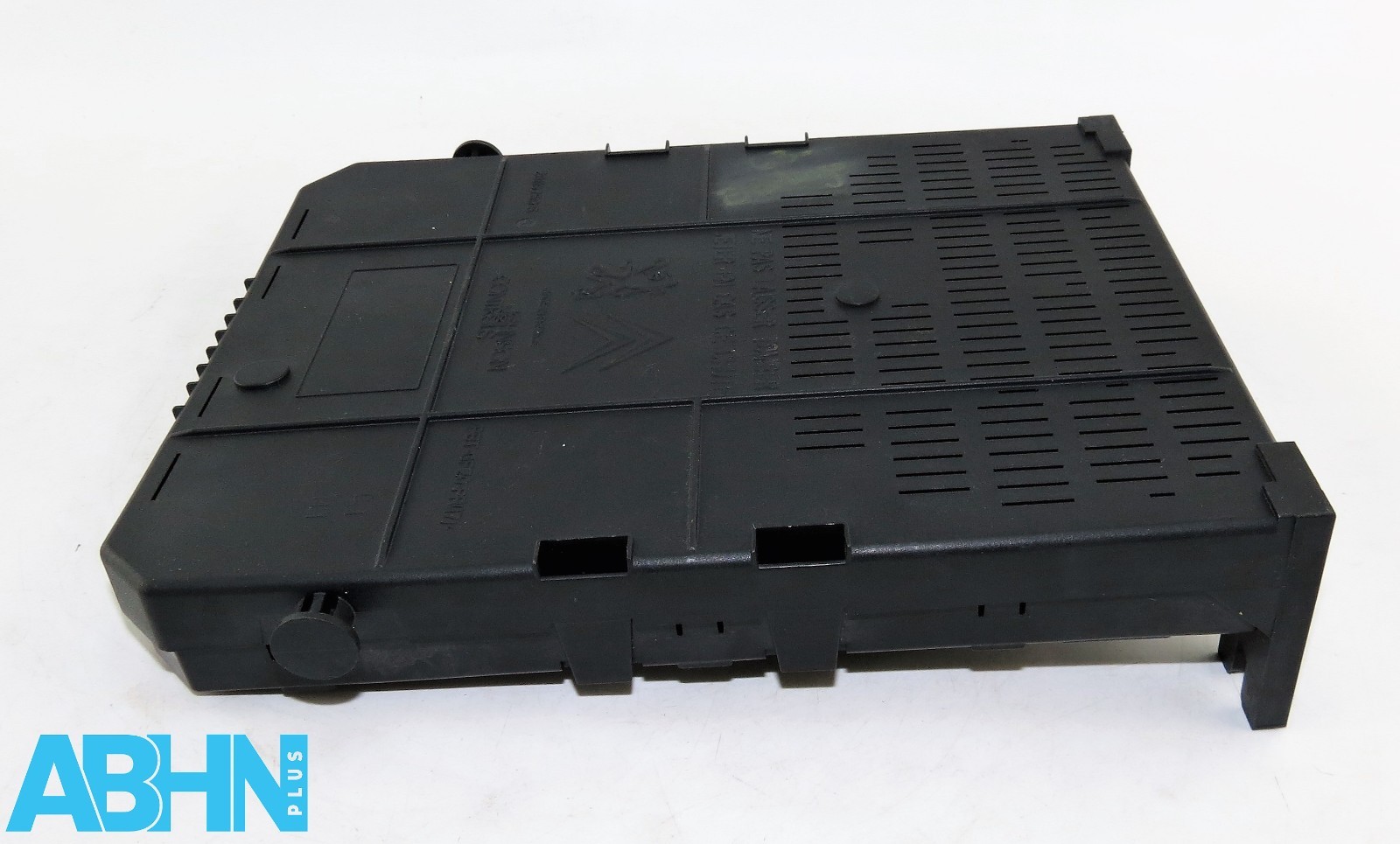 Citroen Berlingo Partner BSI04EV2 KE1-00 230517 Fuse Box BSI 981218858002 V03.07 - Image 8