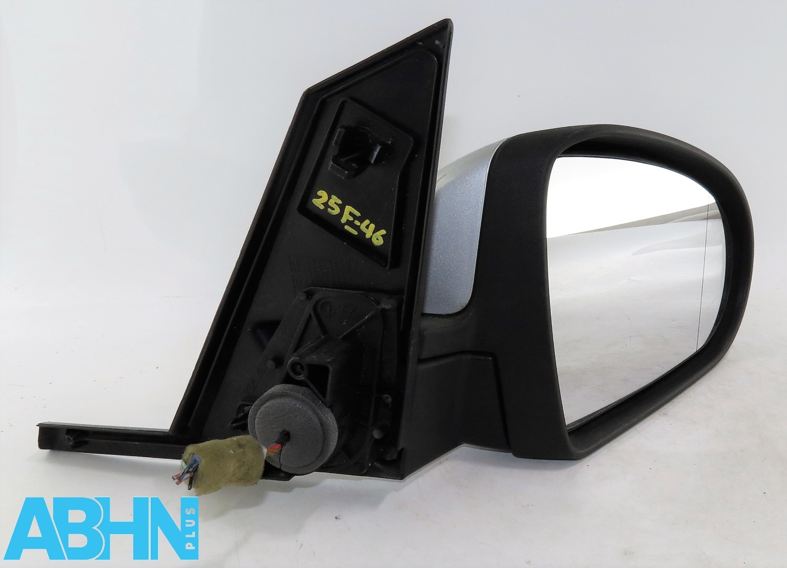 Mitsubishi Colt MK6 VI Z2 Z3 (04-12) Right Side Electric Wing Mirror Met Silver - Image 2