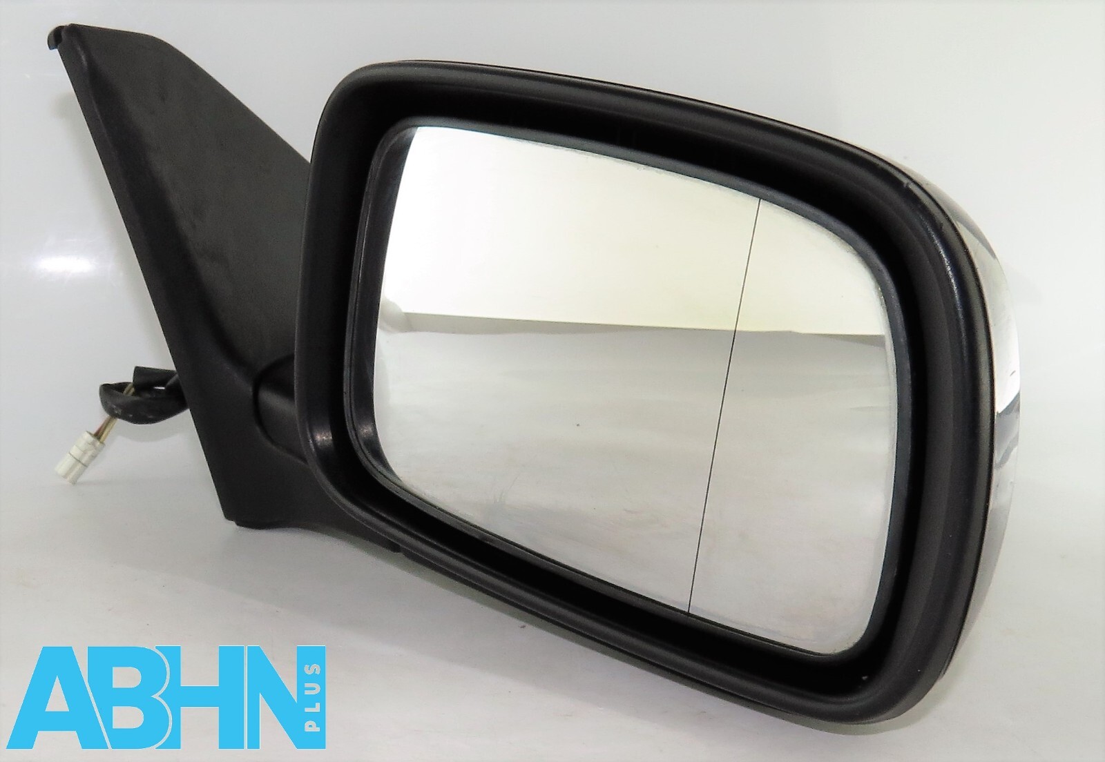 Toyota Avensis T25 /03-06 Right Side Electric Door Mirror 87901-05130 Dark Green - Image 5