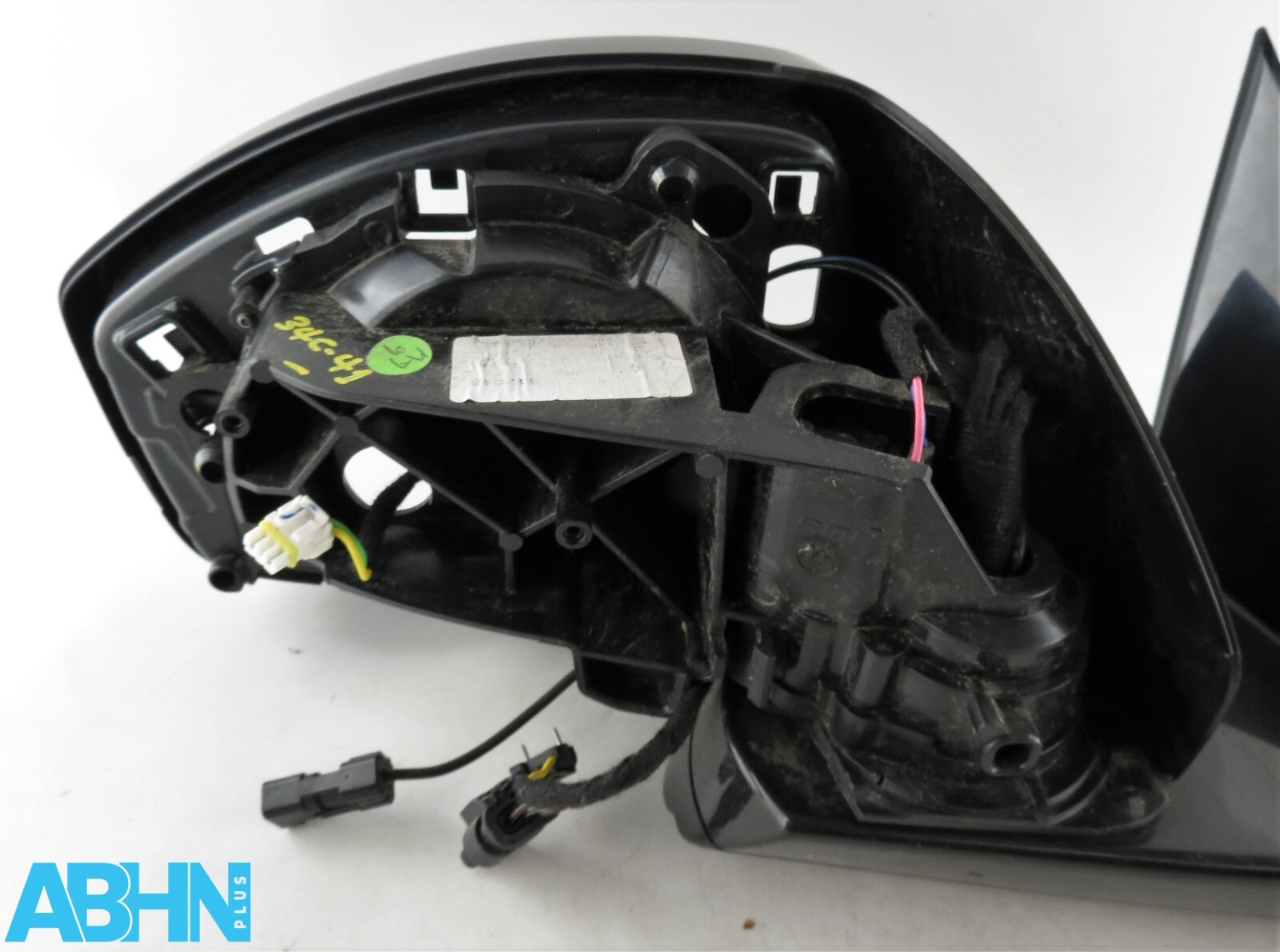 Range Rover Velar L560 (20-25) RHD Right Wing Mirror Housing DAA Camera 19 Wires - Image 3