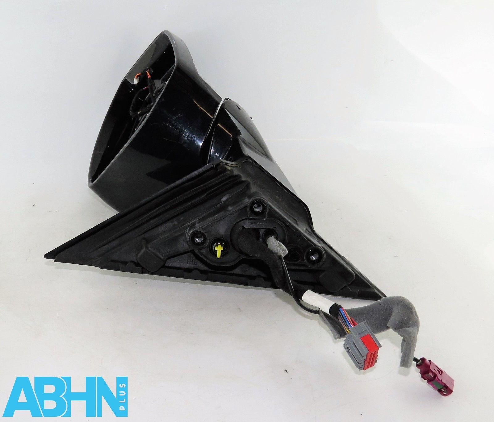 Range Rover Velar L560 (20-25) RHD Right Wing Mirror Housing DAA Camera 19 Wires - Image 6