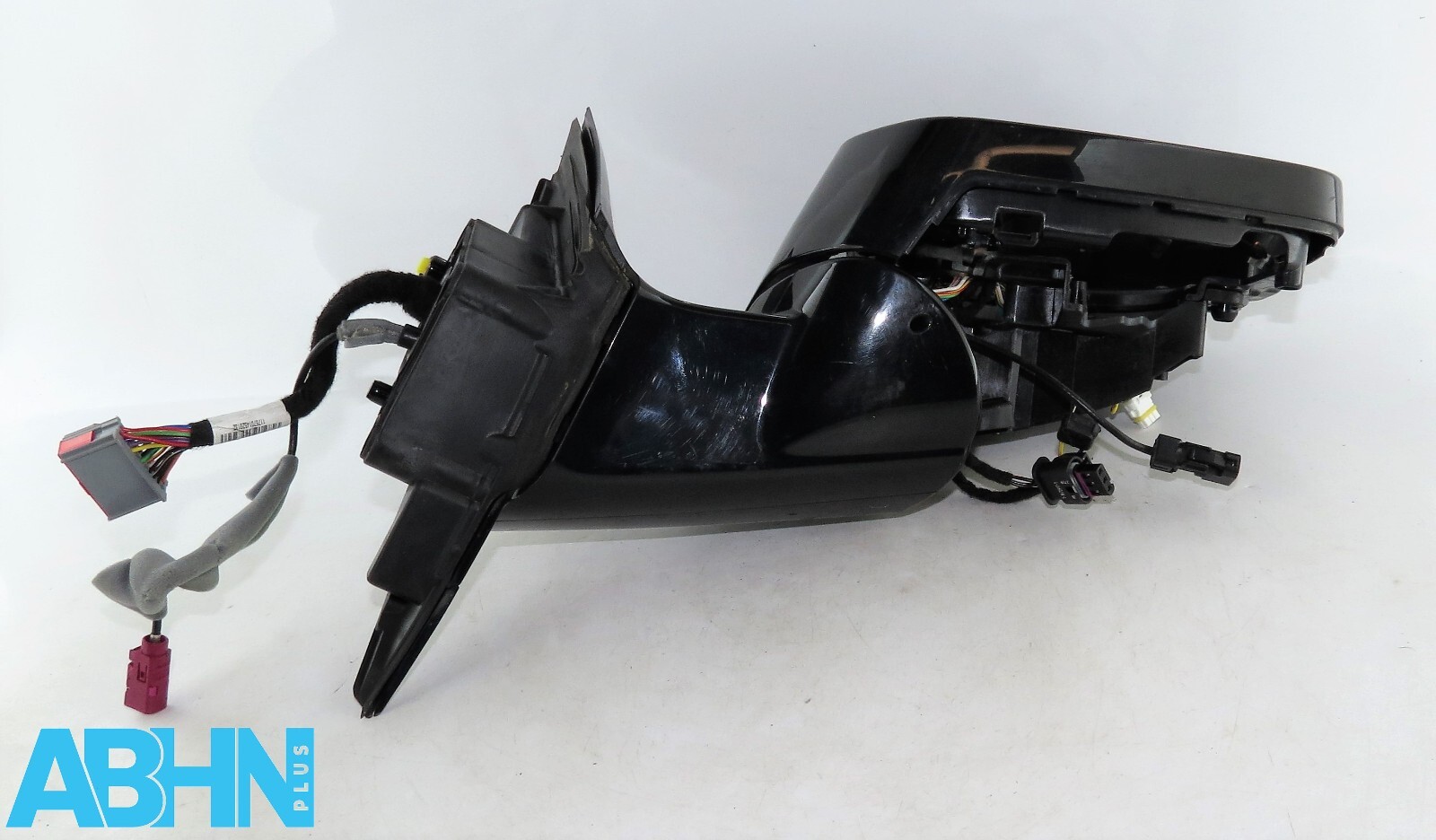 Range Rover Velar L560 (20-25) RHD Right Wing Mirror Housing DAA Camera 19 Wires - Image 7