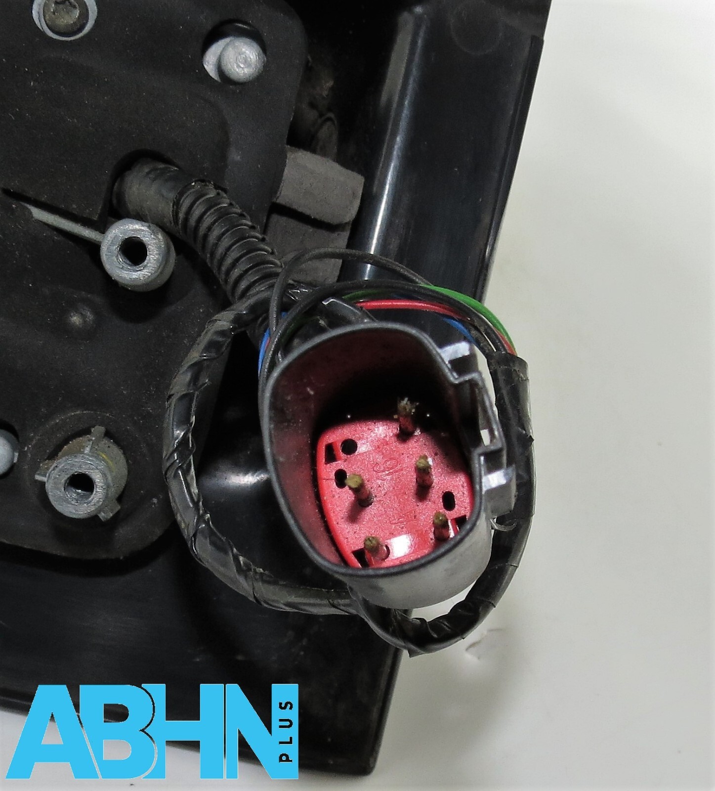 Ford Transit-Connect P60 (02-13) Electric Heated Right Door Mirror Grained Black - Image 10