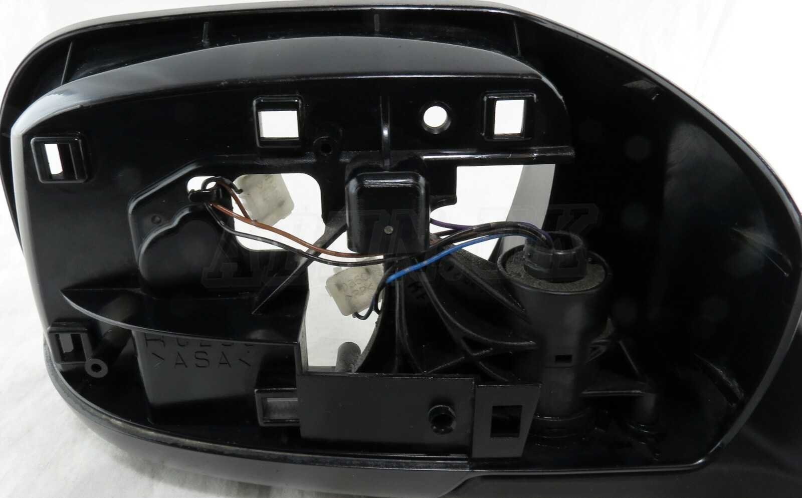 Mazda 5 CR19 (05-10) Right Side Electric Heated Door Mirror 5-Wires Housing Only - Image 3