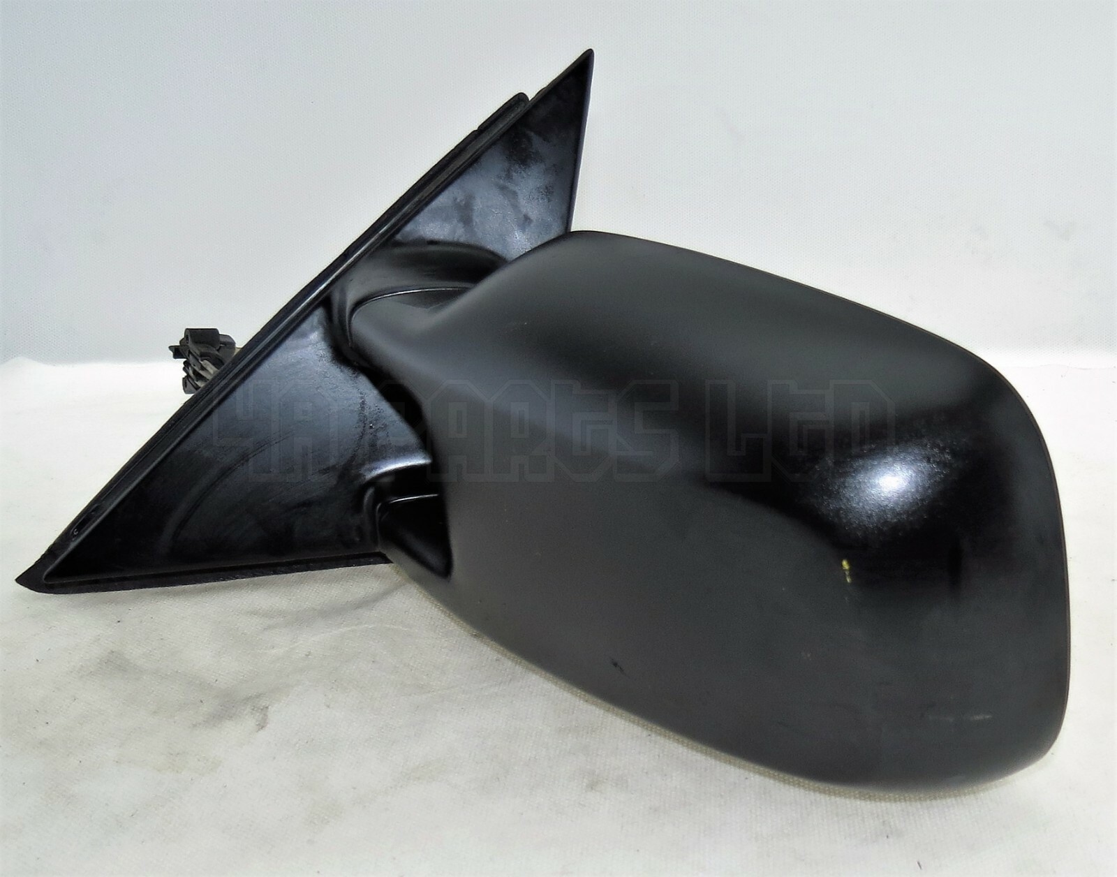 VW Passat B4 3A2, 3A5, 35I (1988-1996) Left Side Manual Door Mirror Matte Black - Image 5
