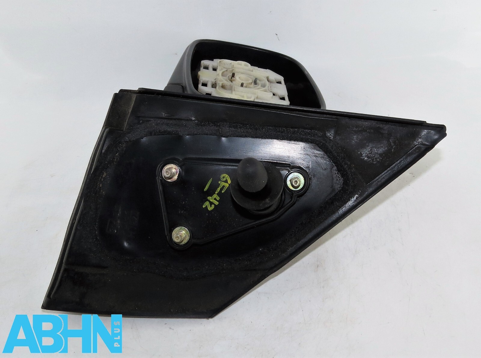 Toyota Yaris MK1 Vitz 99-05 Left Side Manual Door Mirror (3x Bolts)/ No-Glass - Image 7
