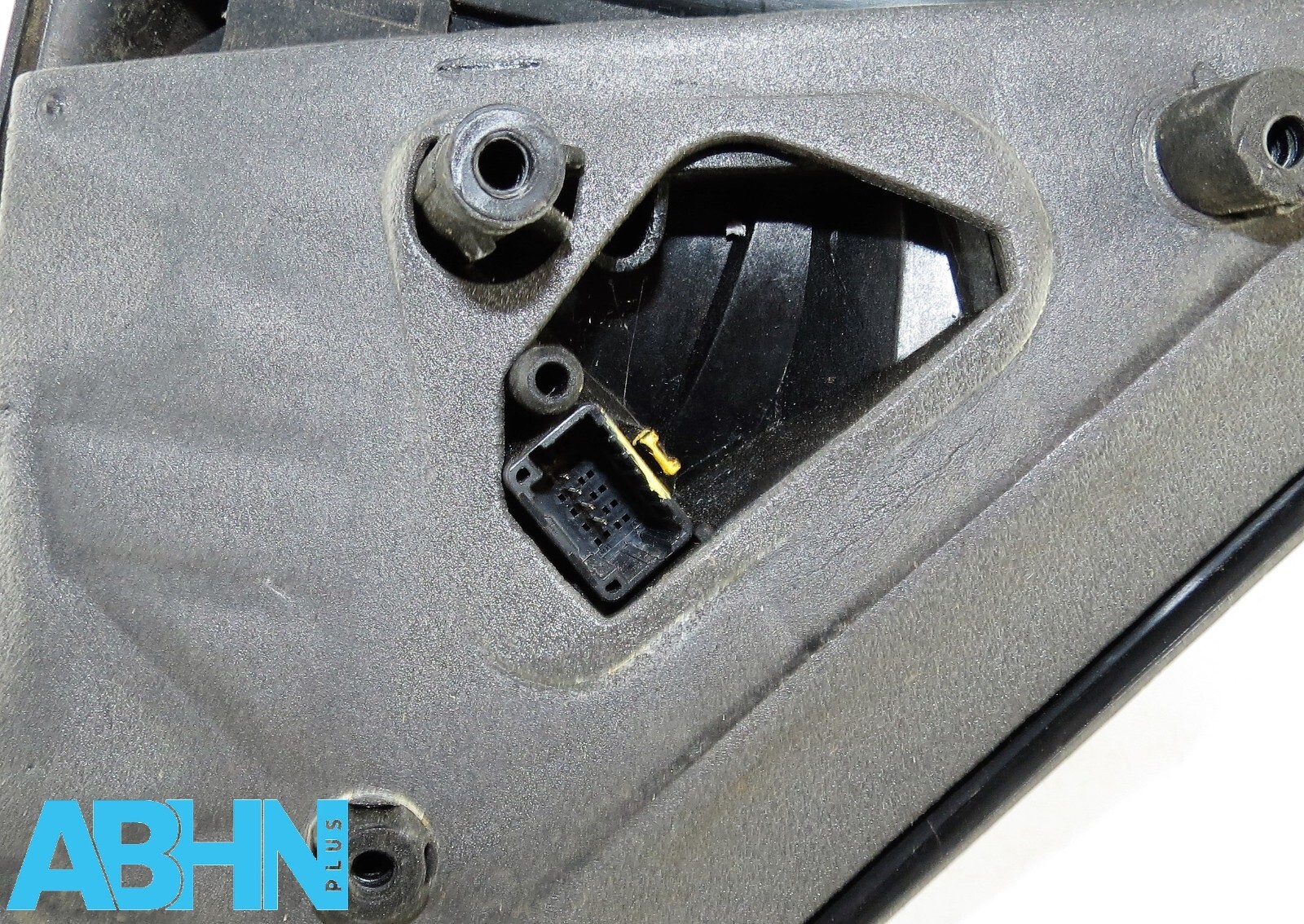 Renault Clio MK3 Pre-Facelift (05-09) Left Electric Heated Door Mirror Met Grey - Image 8