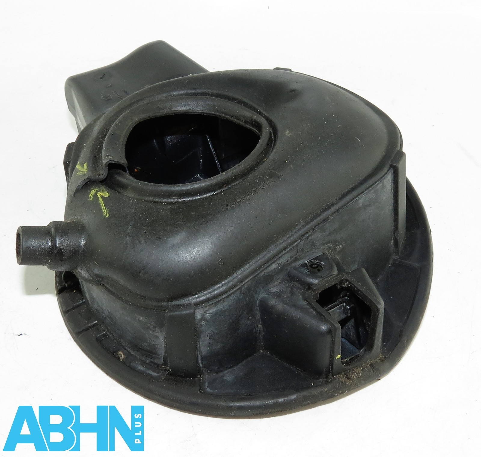 VW Passat CC B6 B7 (2008 - 2016) Coupe Fuel Flap Cover 3C8809857 Metallic Black - Image 7