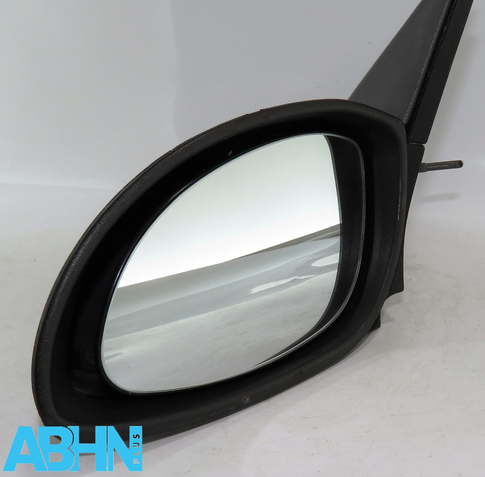 Vauxhall Vectra-B Pre-Facelift /95-98 Left Side Manual Door Mirror Mirage Silver - Image 4