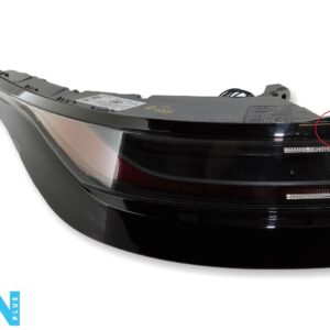R8D2-13405-AD Range Rover Evoque L551 (24-25) Left Rear Outer Tailgate Light/ B