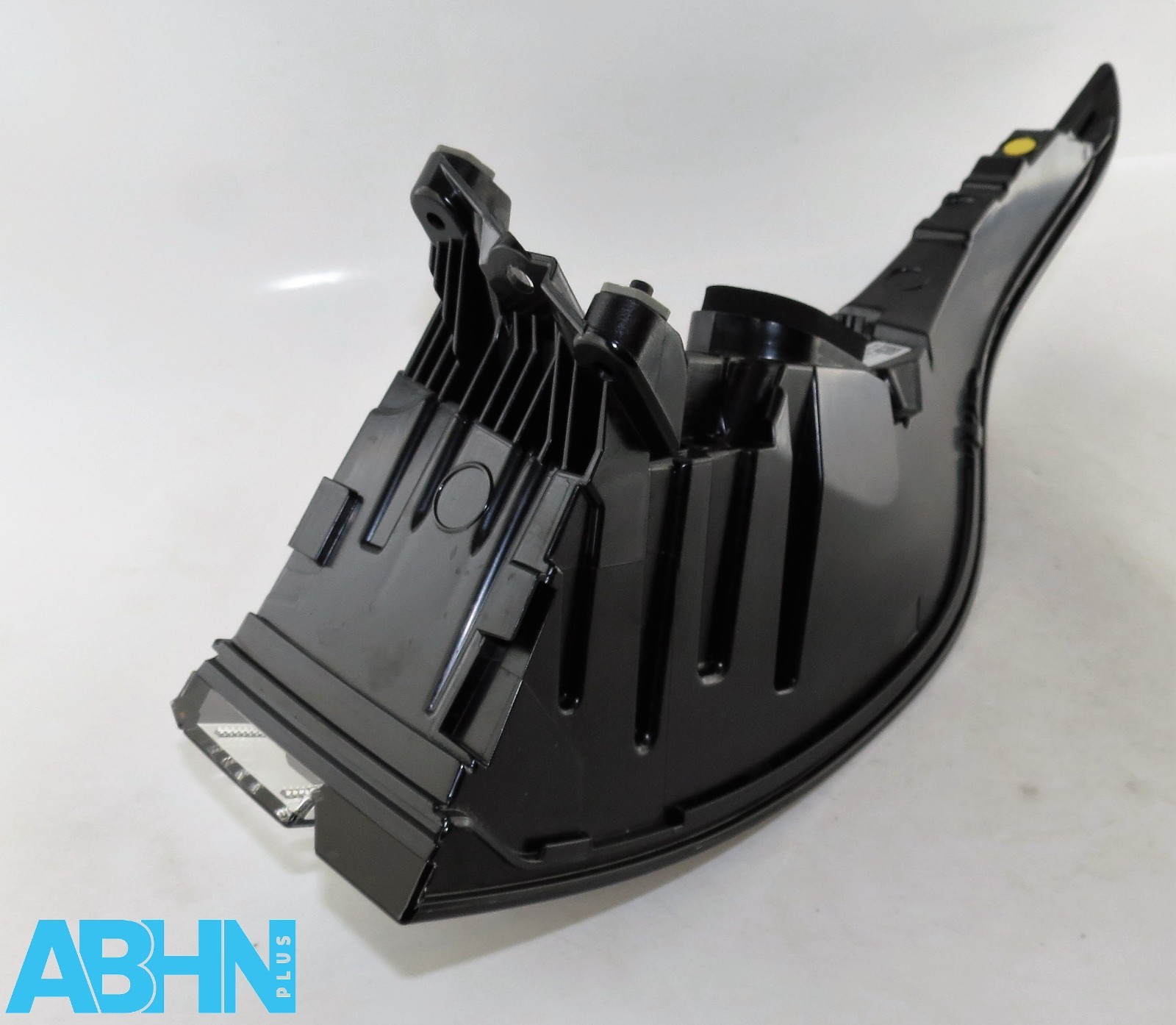 R8D2-13405-AD Range Rover Evoque L551 (24-25) Left Rear Outer Tailgate Light/ E - Image 10