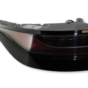 R8D2-13405-AF Range Rover Evoque L551 (24-25) Left Rear Outer Tailgate Light/ L