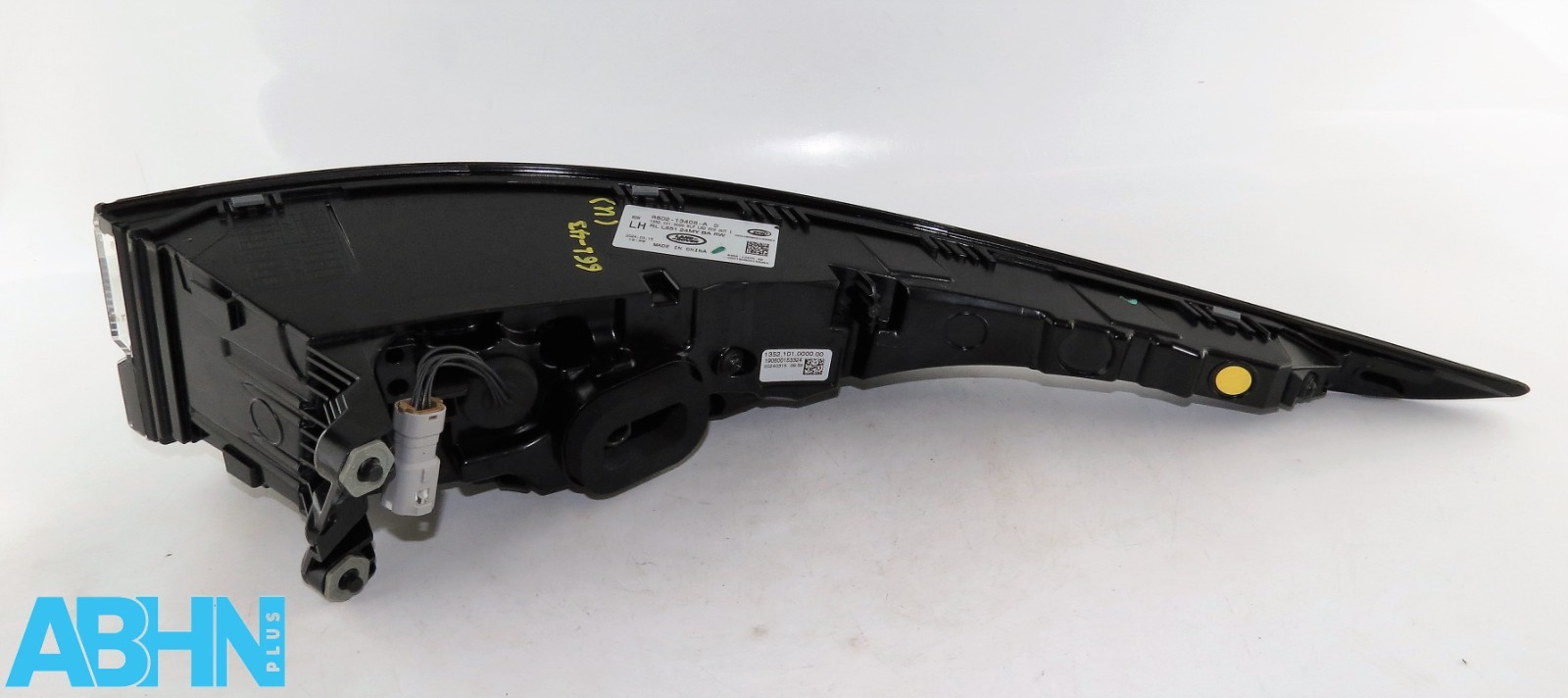 R8D2-13405-AD Range Rover Evoque L551 (24-25) Left Rear Outer Tailgate Light/ U - Image 2