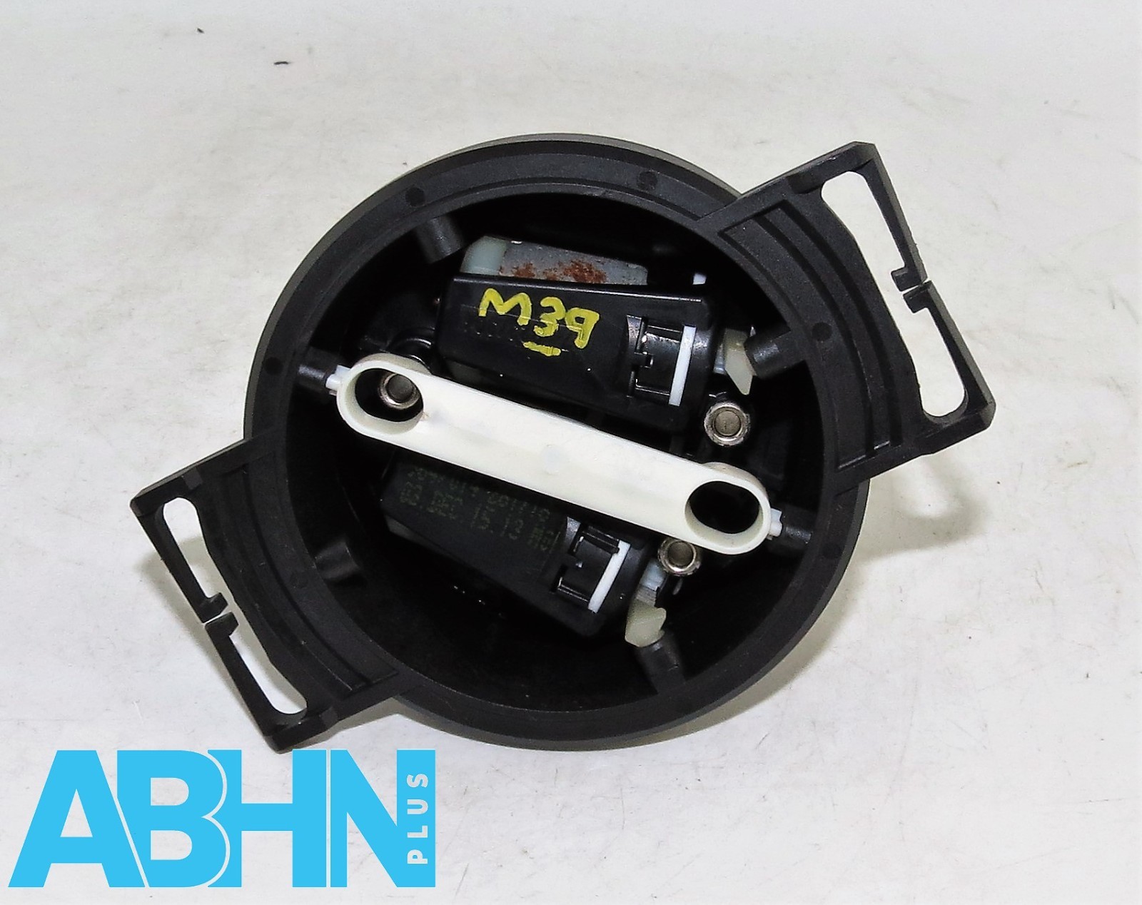 Jaguar X-Type X400 (01-07) S-Type II (02-08) Door Mirror Motor / Actuator 3-Pin - Image 5