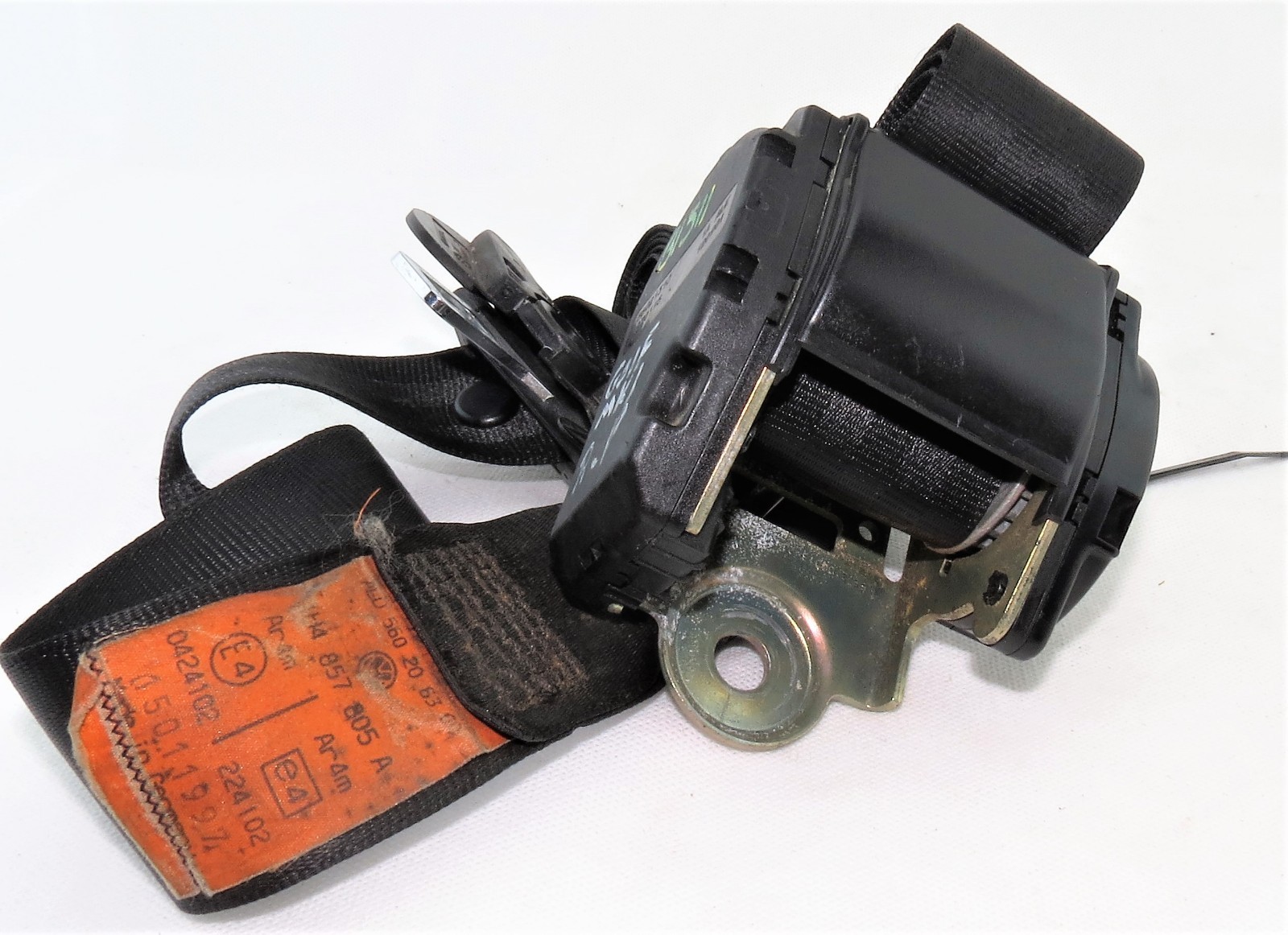 1H4857805A VW Golf MKIII 92-97 Genuine Rear Passenger Side Seat Belt - Image 3