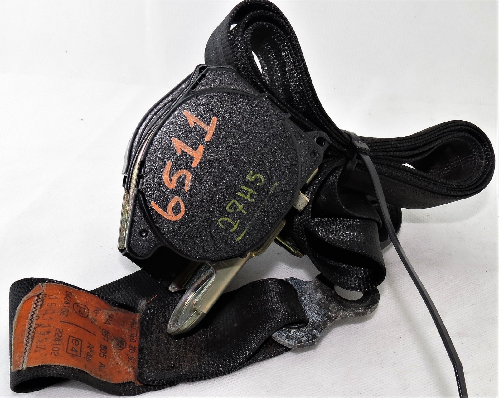 1H4857805A VW Golf MKIII 92-97 Genuine Rear Passenger Side Seat Belt - Image 4