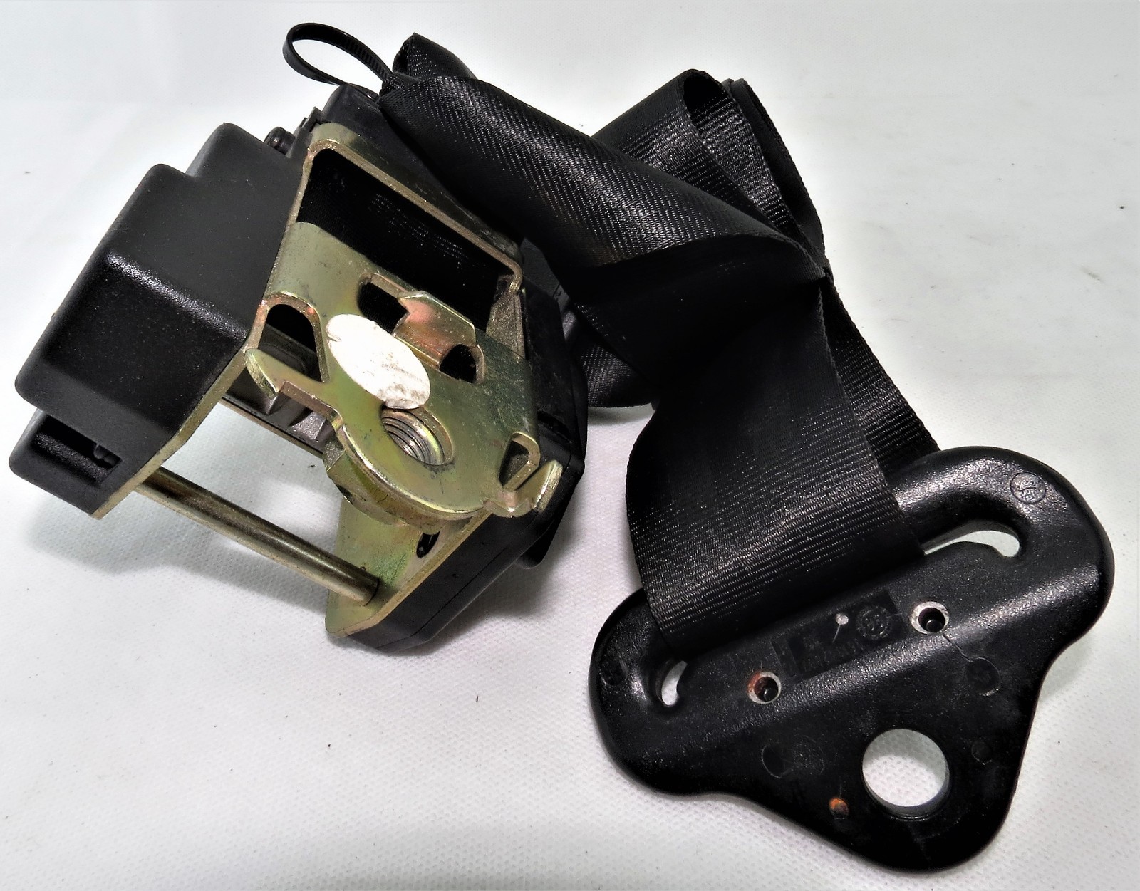 9625109477 Peugeot 206 98-01 Genuine Rear Passenger Side Seat Belt - Image 2