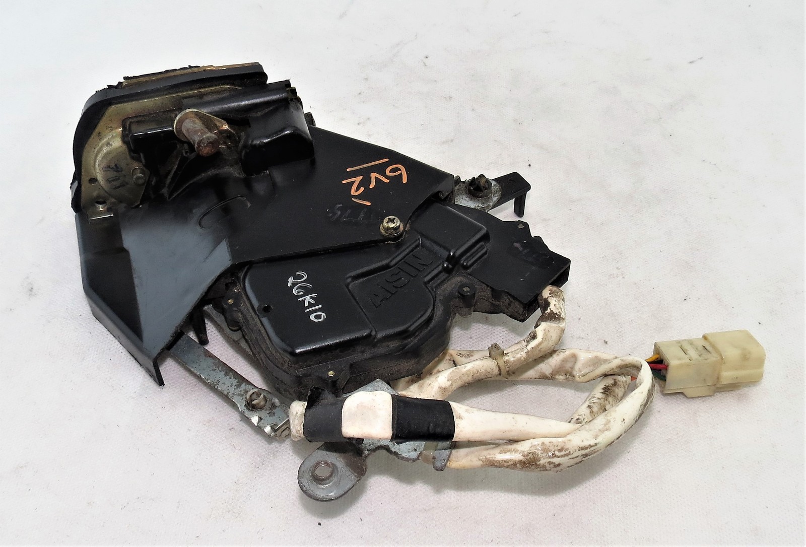 Toyota Avensis Hatchback 98-03 Genuine Rear Left Side Door Lock Mechanism - Image 2