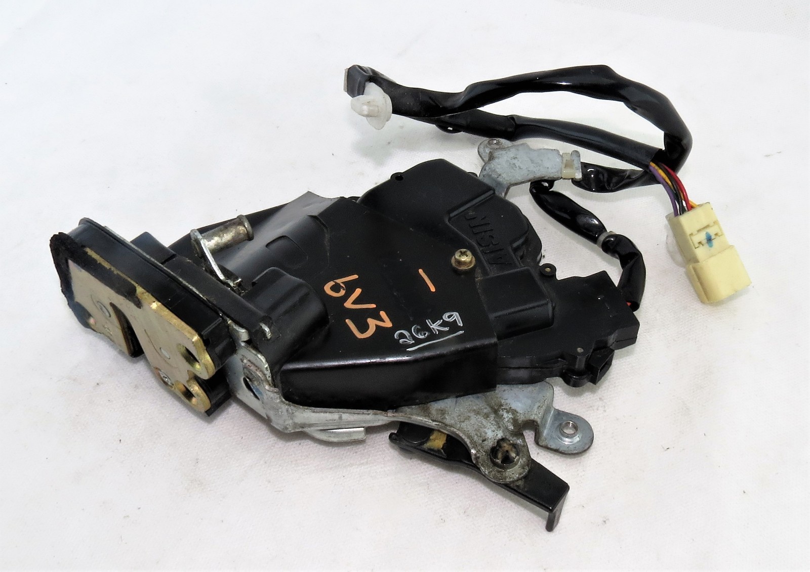 Toyota Avensis Hatchback 98-03 Genuine Rear Right Side Door Lock Mechanism - Image 3
