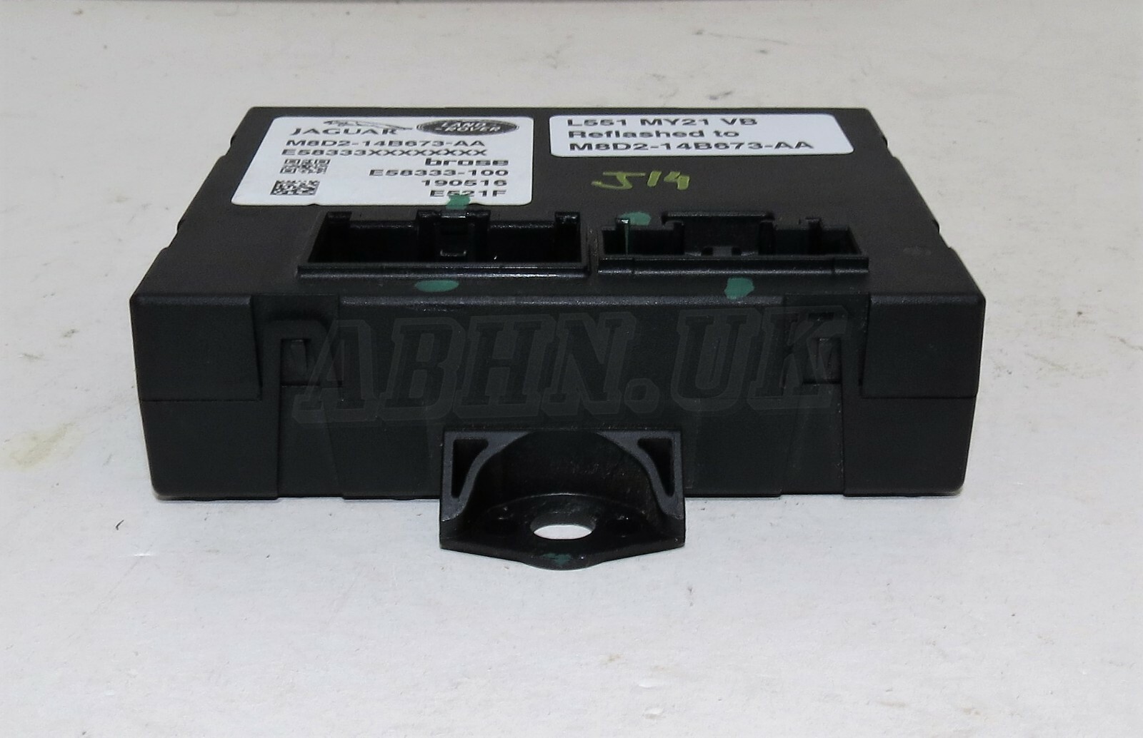 M8D214B673AA Range Evoque L551 Genuine Tailgate Boot Lid Control Module Unit - Image 3