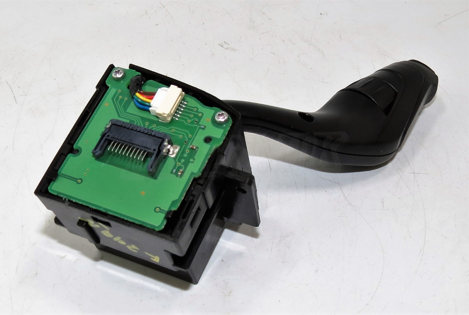 Ford Focus MK3 Genuine Windscreen Wiper Washer Stalk Switch AV6T17A553AD - Image 2