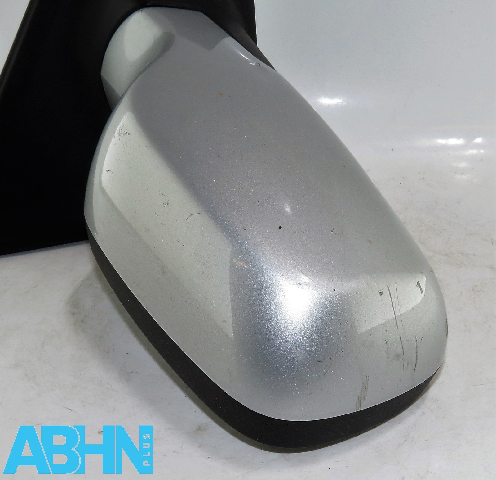 Renault Clio III Pre-Facelift 2005-2009 Right Electric Heated Door Mirror Silver - Image 9