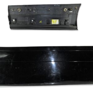 L8A2274A48BB Range Rover Velar L560 Rear Right Door Lower Gladding Mould Trim