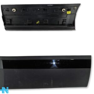 J8A2-274A48-ABW Range Rover Velar L560 Rear Right Door Lower Gladding Mould Trim