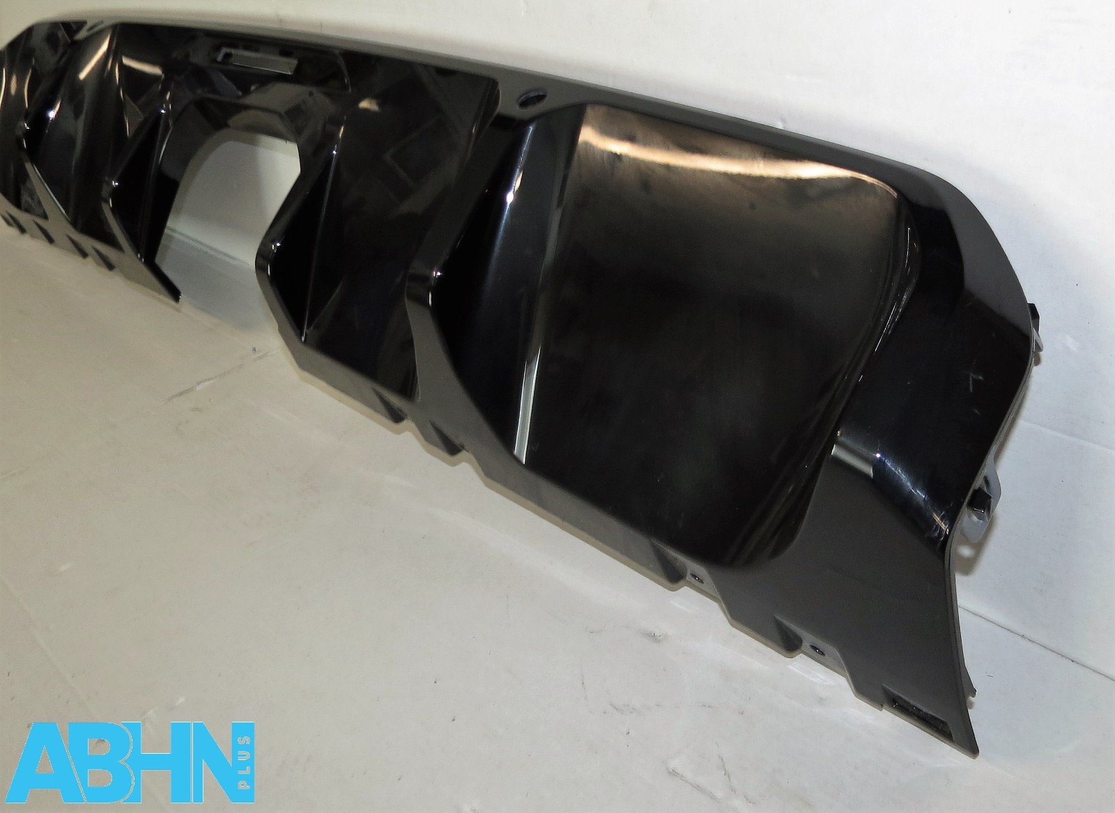 9450835 Mini Cooper S Sport JCW LCI2 F56 20^ Rear Bumper Diffuser 4 PDC Fog V327 - Image 7