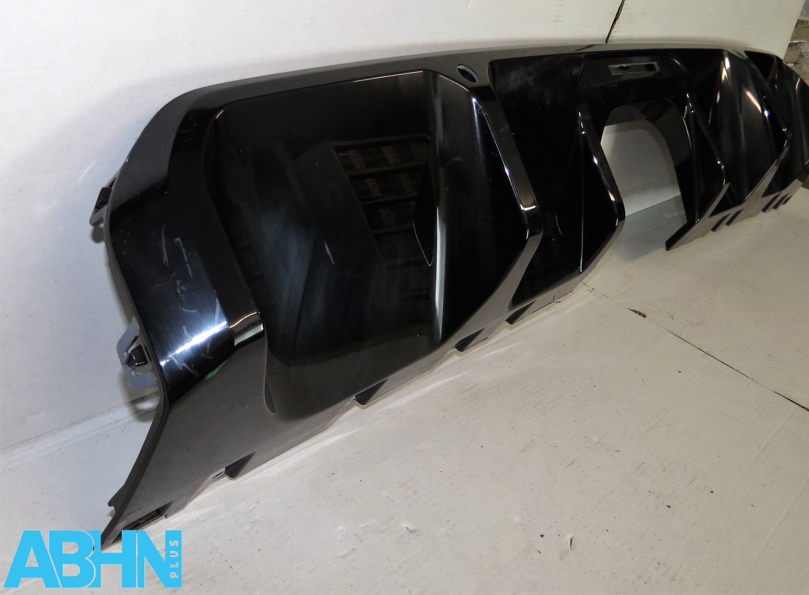 9450835 Mini Cooper S Sport JCW LCI2 F56 20^ Rear Bumper Diffuser 4 PDC Fog V333 - Image 5