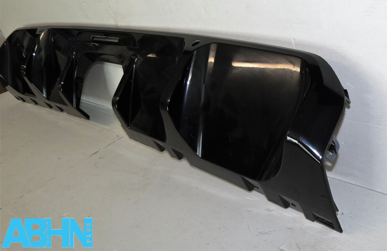 9450835 Mini Cooper S Sport JCW LCI2 F56 20^ Rear Bumper Diffuser 4 PDC Fog V333 - Image 7