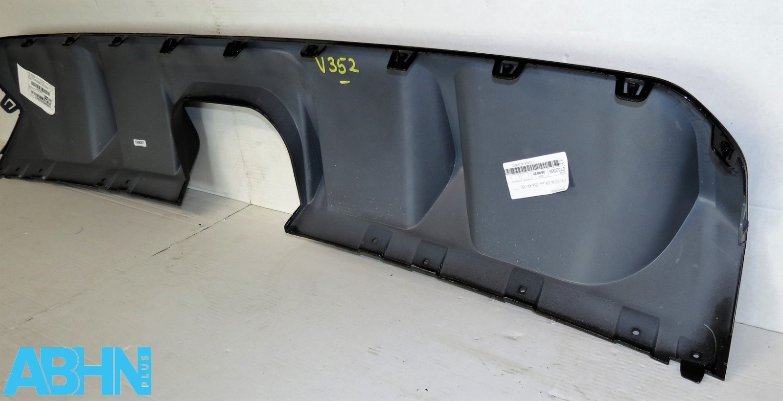 9450835 Mini Cooper JCW Sport LCI2 F56 2020-24 Rear Bumper Diffuser No PDC V352 - Image 8