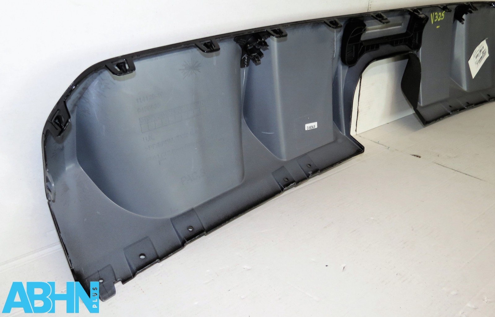 9450835 Mini Cooper S Sport JCW LCI2 F56 20^ Rear Bumper Diffuser 4 PDC Fog V325 - Image 6