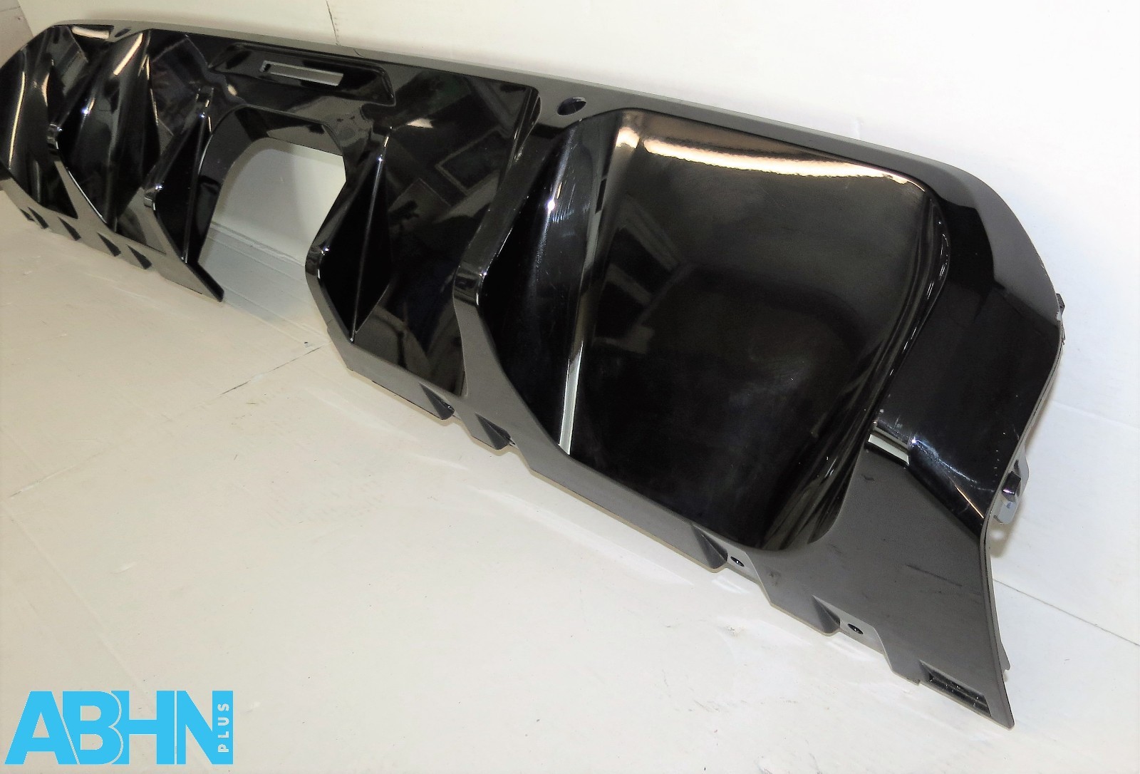 9450835 Mini Cooper S Sport JCW LCI2 F56 20^ Rear Bumper Diffuser 4 PDC Fog V325 - Image 7