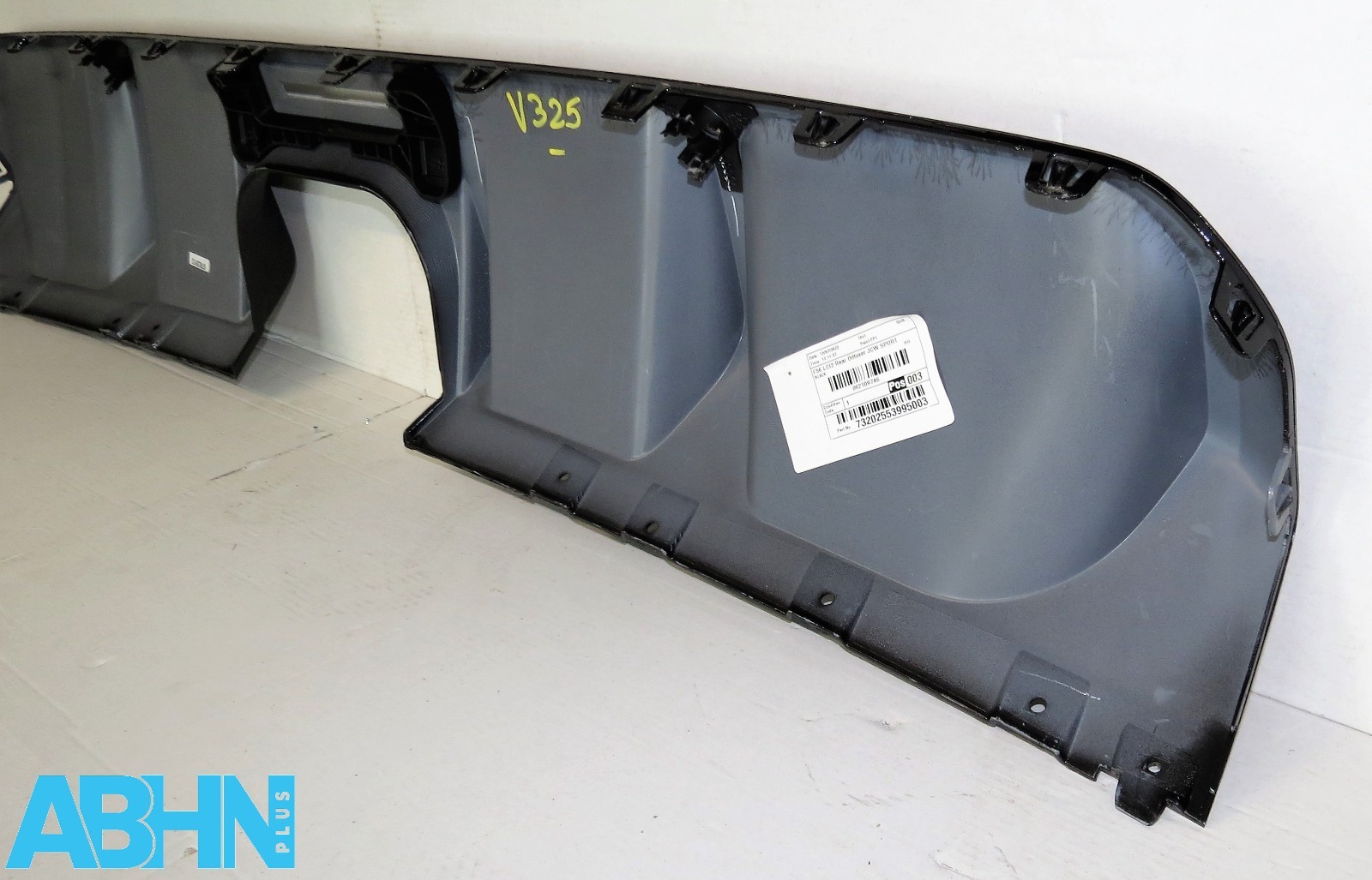 9450835 Mini Cooper S Sport JCW LCI2 F56 20^ Rear Bumper Diffuser 4 PDC Fog V325 - Image 8