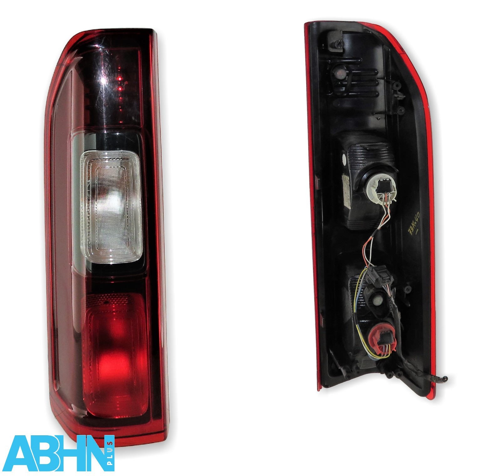 265556737R Renault Traffic Vauxhall Vivaro B Rear Left Side Rear Light Assembly