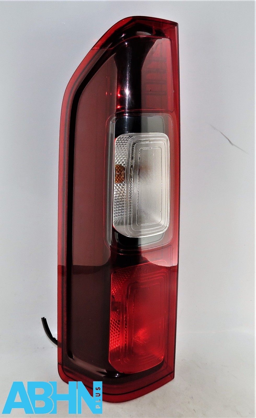 265556737R Renault Traffic Vauxhall Vivaro B Rear Left Side Rear Light Assembly - Image 5