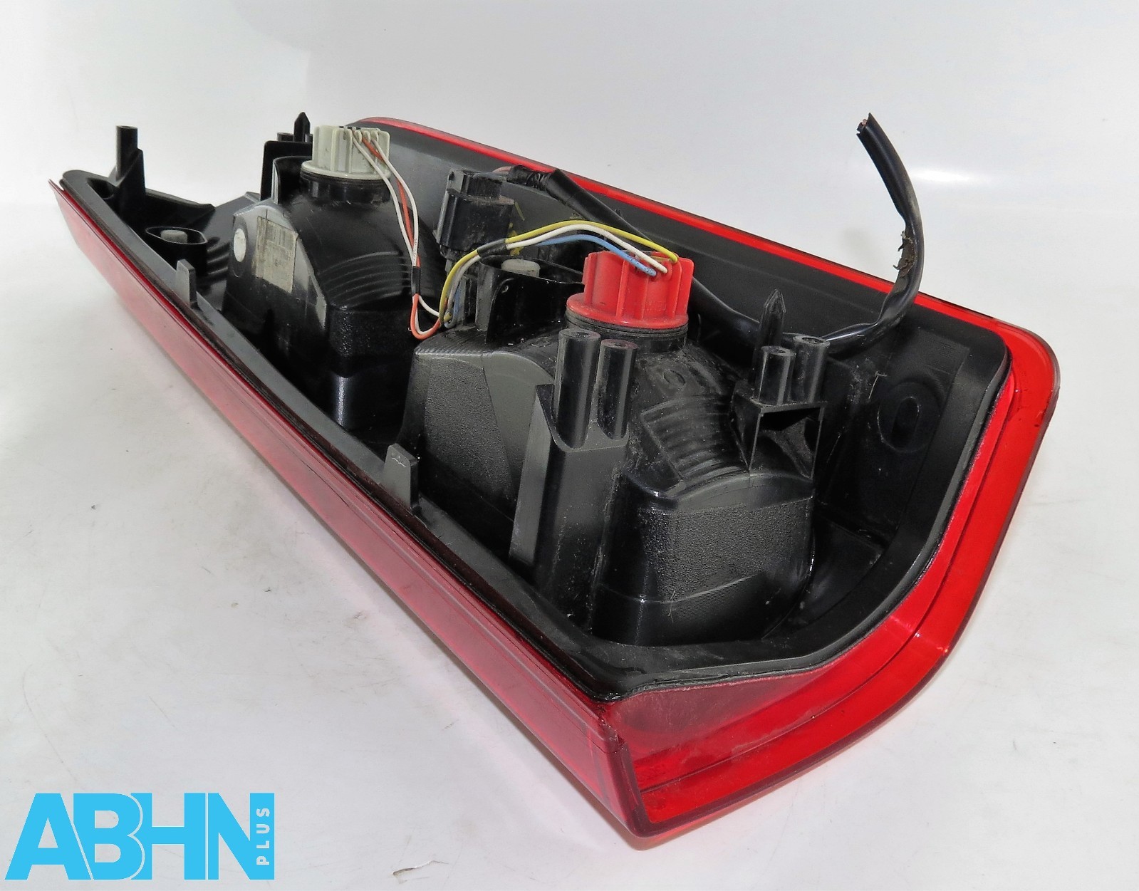265556737R Renault Traffic Vauxhall Vivaro B Rear Left Side Rear Light Assembly - Image 14
