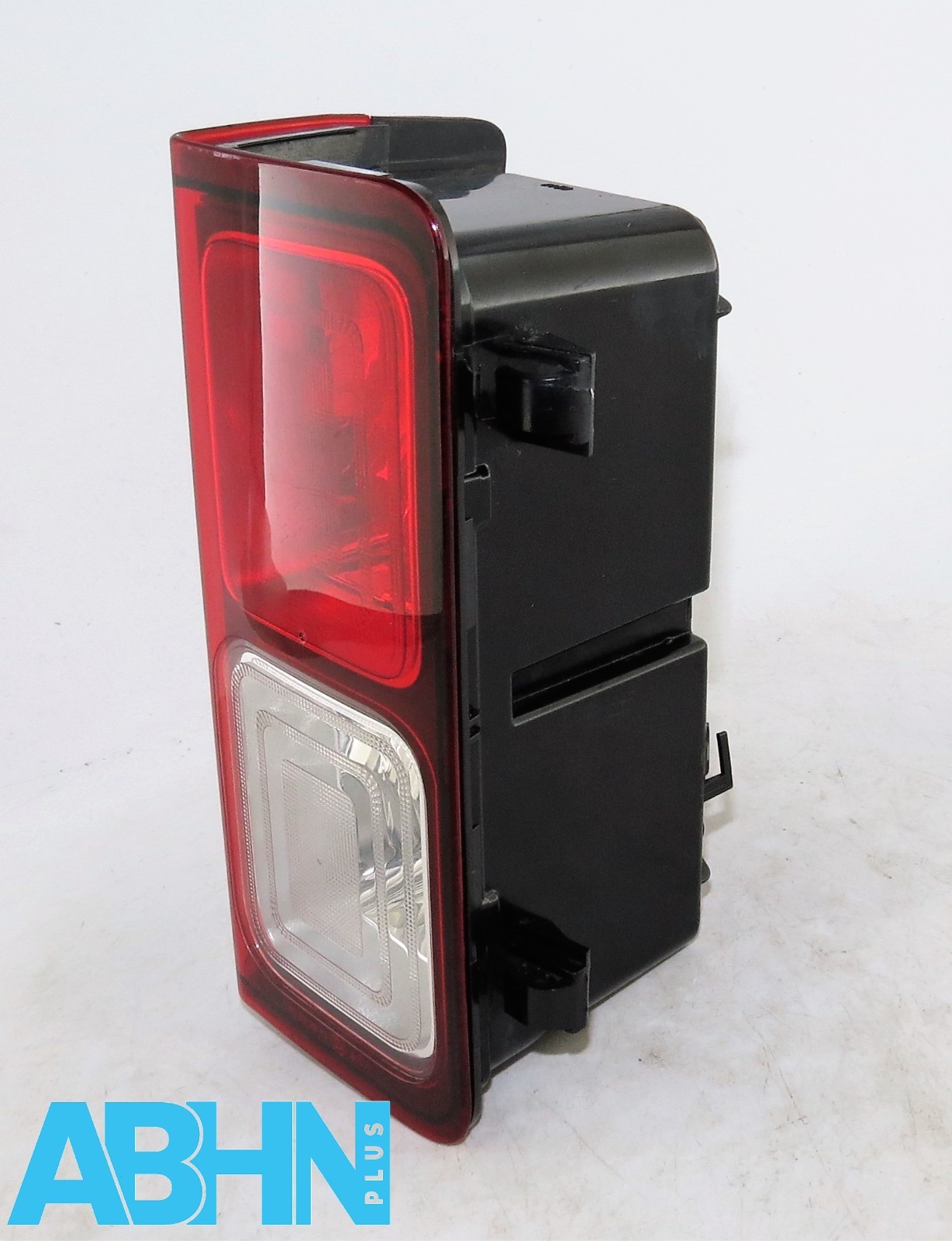 265549399R Renault Traffic Vauxhall Vivaro B Right Side Rear Fog Light Assembly - Image 7