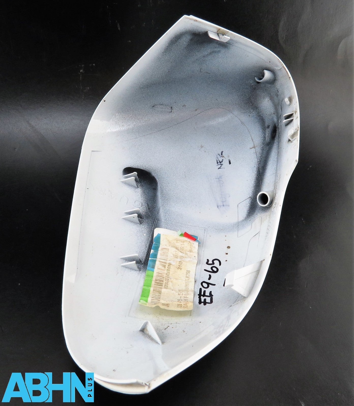 Jaguar I-Pace X590 18-25 Left Side Door Wing Cover Fuji White NER 9X23-17E702-BB - Image 7